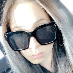 Meet your Posher, Madison